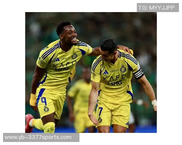 C罗荣获沙特超最佳进球奖杯倒钩进球当选周最佳引热议